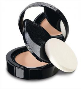 Косметика CHANEL cosmetic CHANEL VITALUMIERE AQUA fresh and hydrating cream compact комп.крем